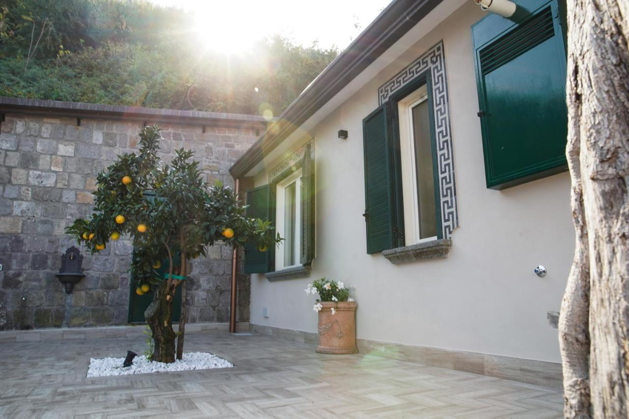 La Stalla Gragnano Exteriör bild